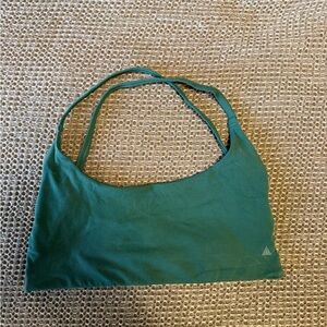 Vitality Cloud II Strappy Sports Bra